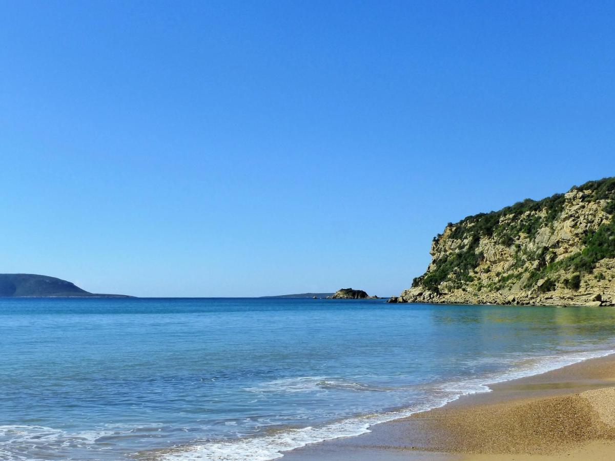 Hakuna Matata Holidays Wooden Lodge With Airco & Pool In Greek Olive Grove Μεθώνη Εξωτερικό φωτογραφία