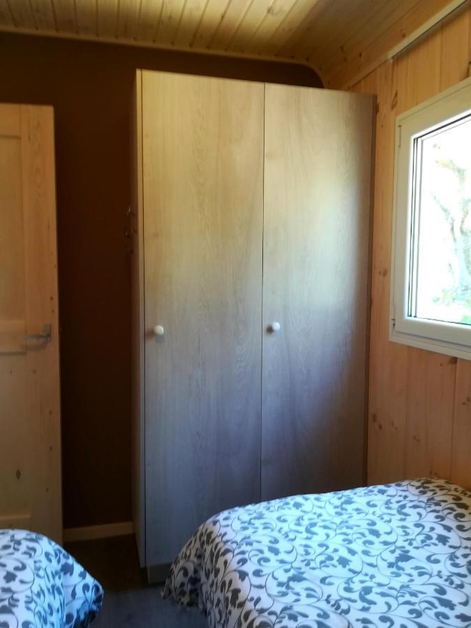 Hakuna Matata Holidays Wooden Lodge With Airco & Pool In Greek Olive Grove Μεθώνη Εξωτερικό φωτογραφία
